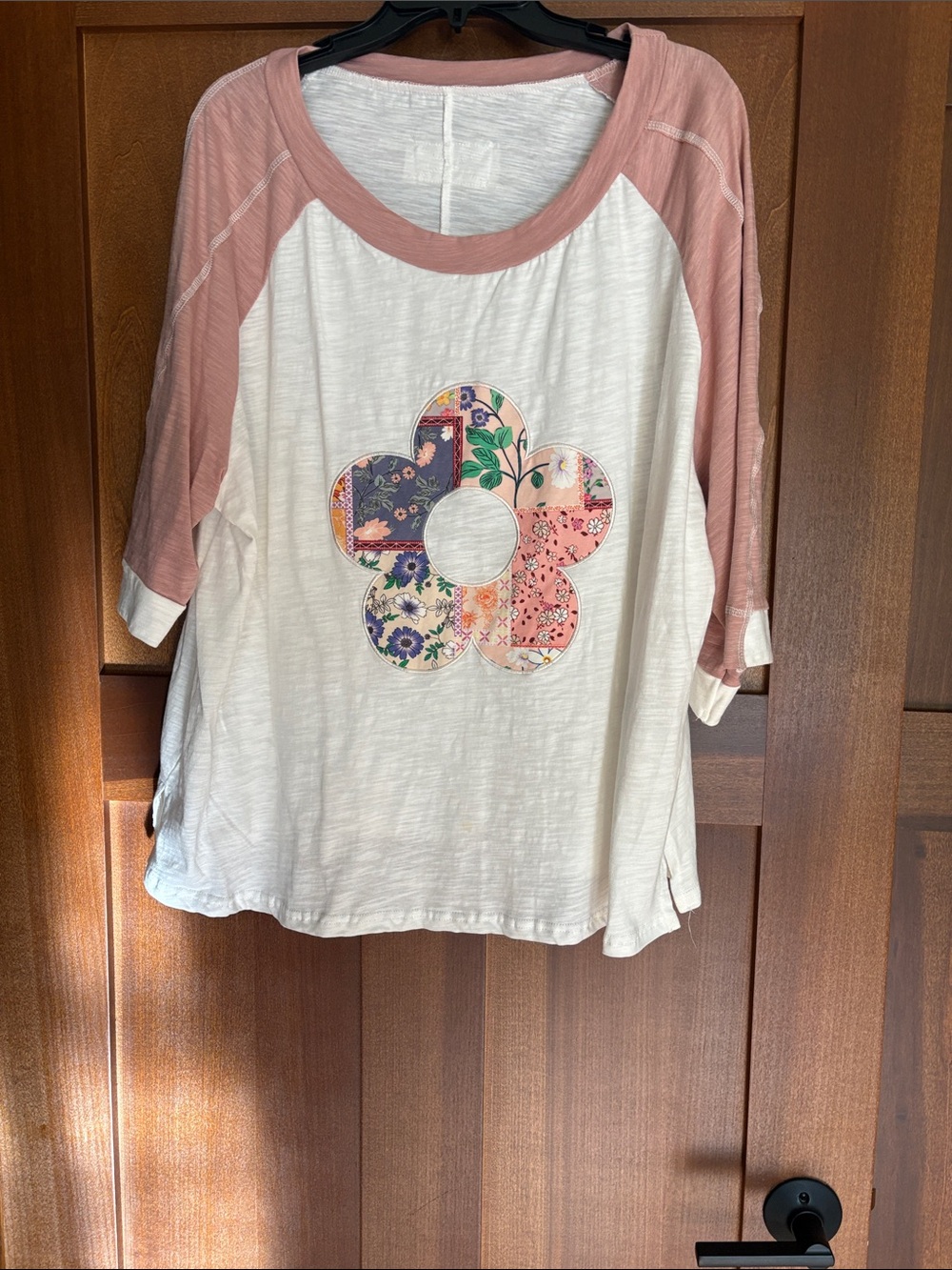 NWOT Cream  & Dusty Pink Raglan Flower Patch Tee
